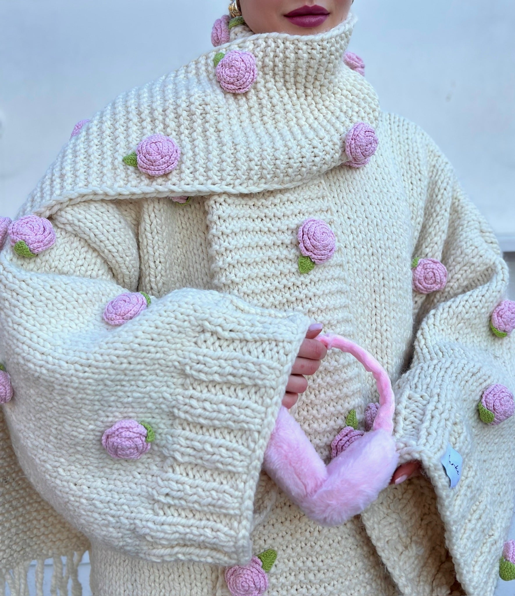 El Örgüsü Rosefield Sweater