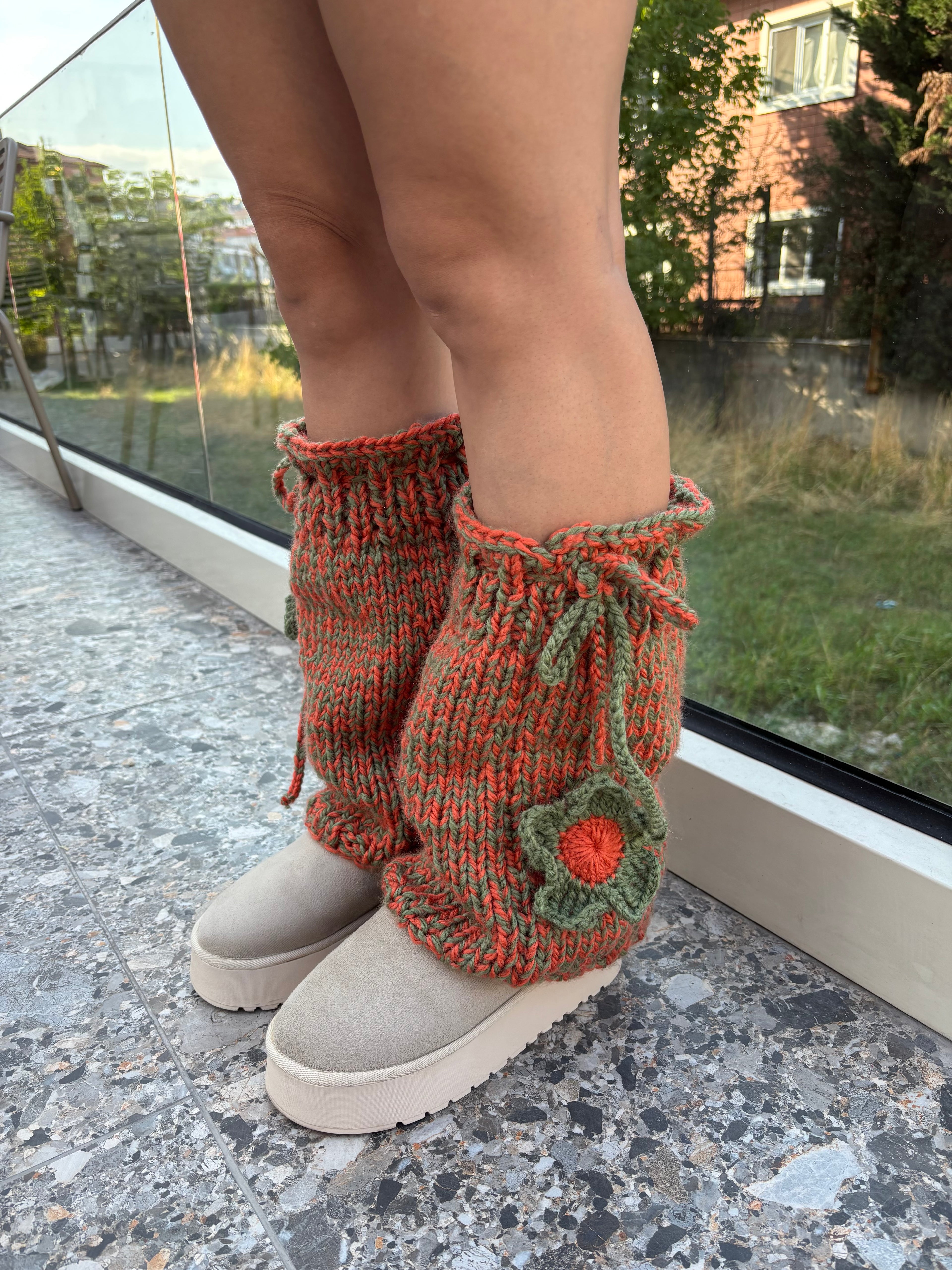 Bloomy El Örgüsü Kazak Elbise + Tozluk