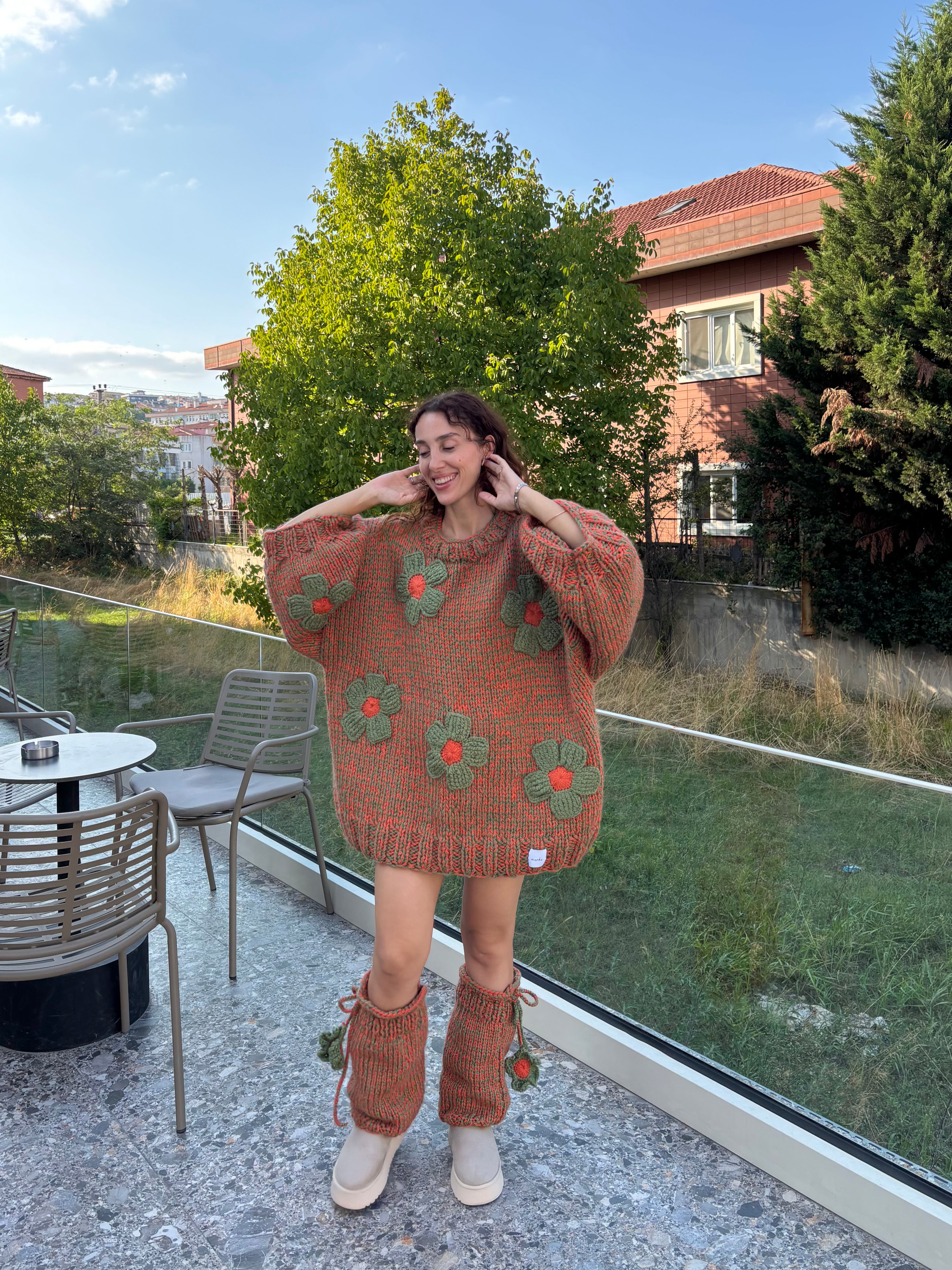 Bloomy El Örgüsü Kazak Elbise + Tozluk