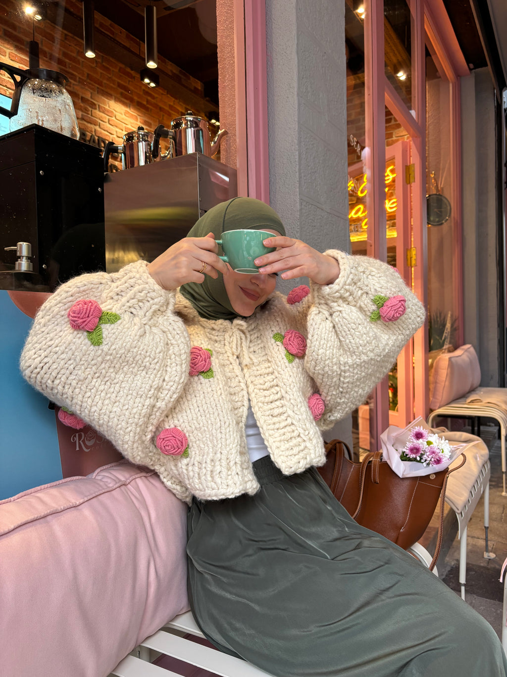 Rose El Örgüsü Hırka