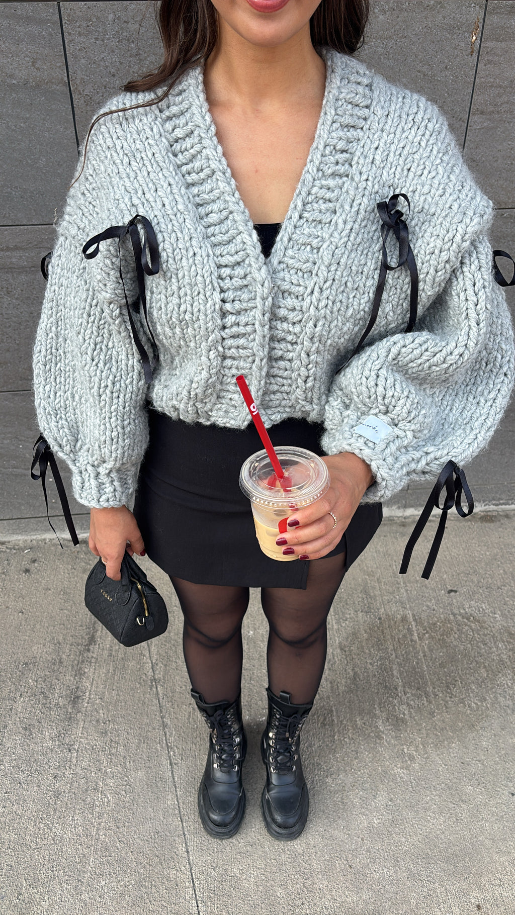 Black Ribbon El Örgüsü Hırka