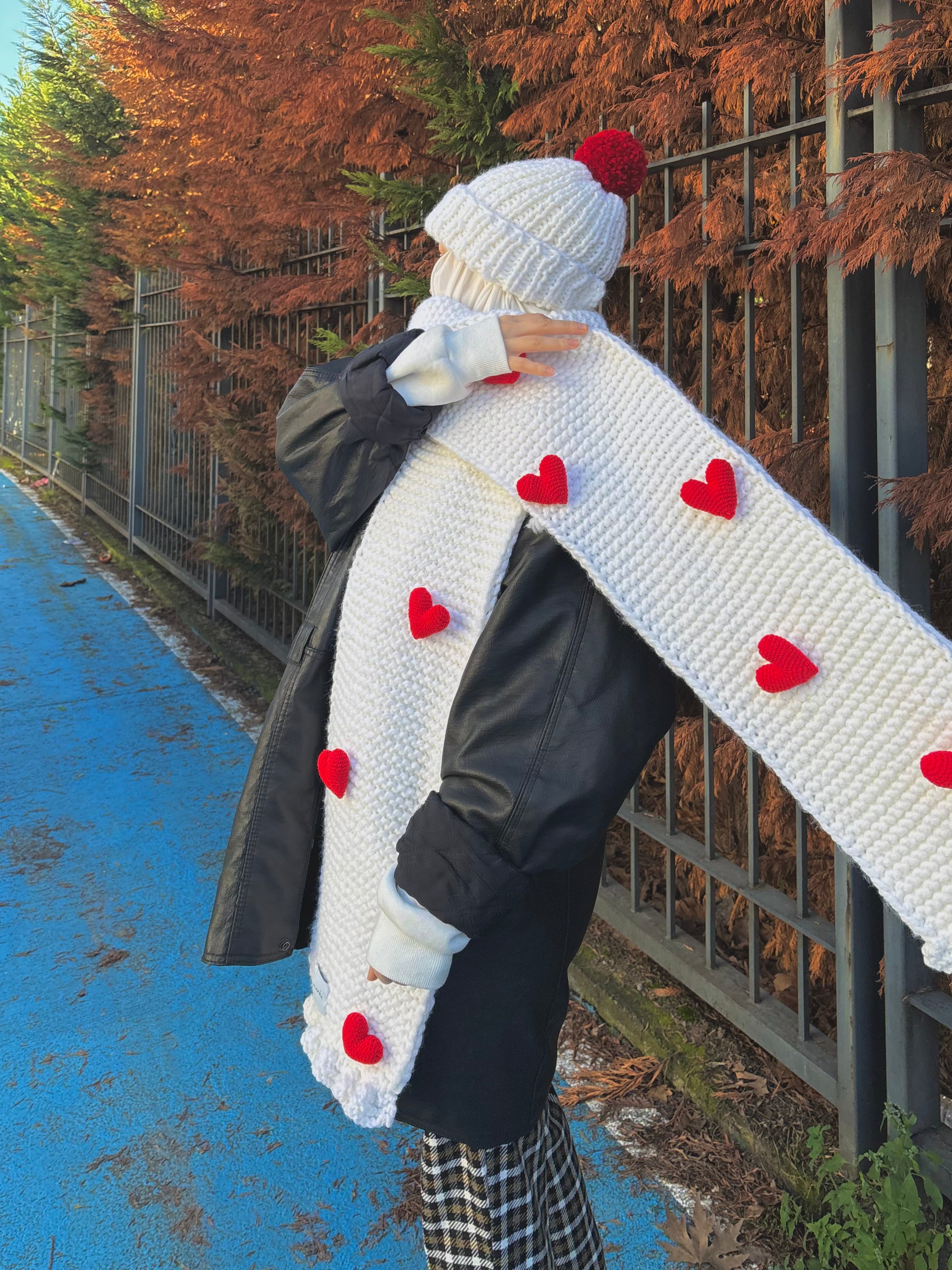 Love El Örgüsü Atkı + Bere