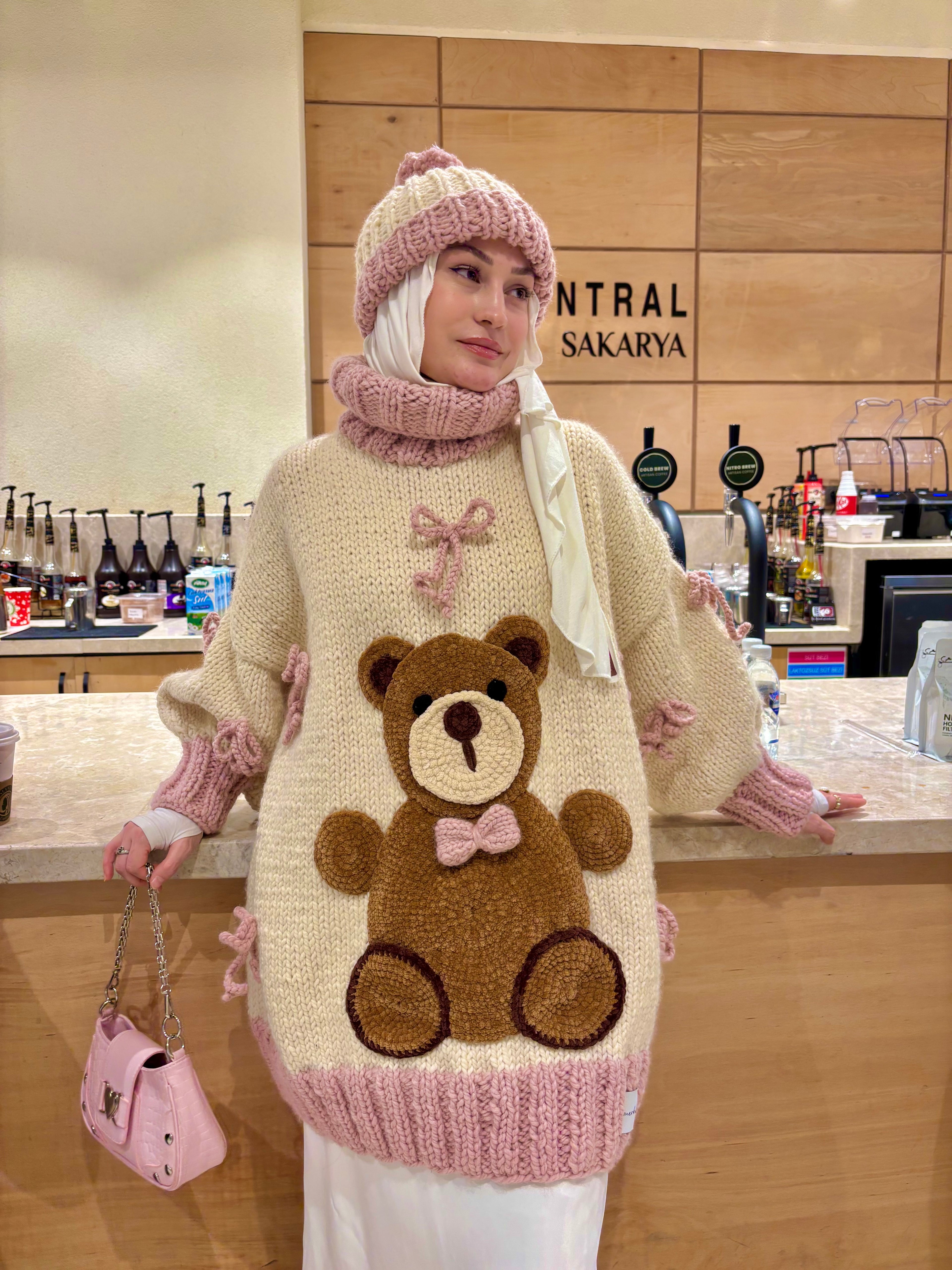 Tedy Bear El Örgüsü Kazak