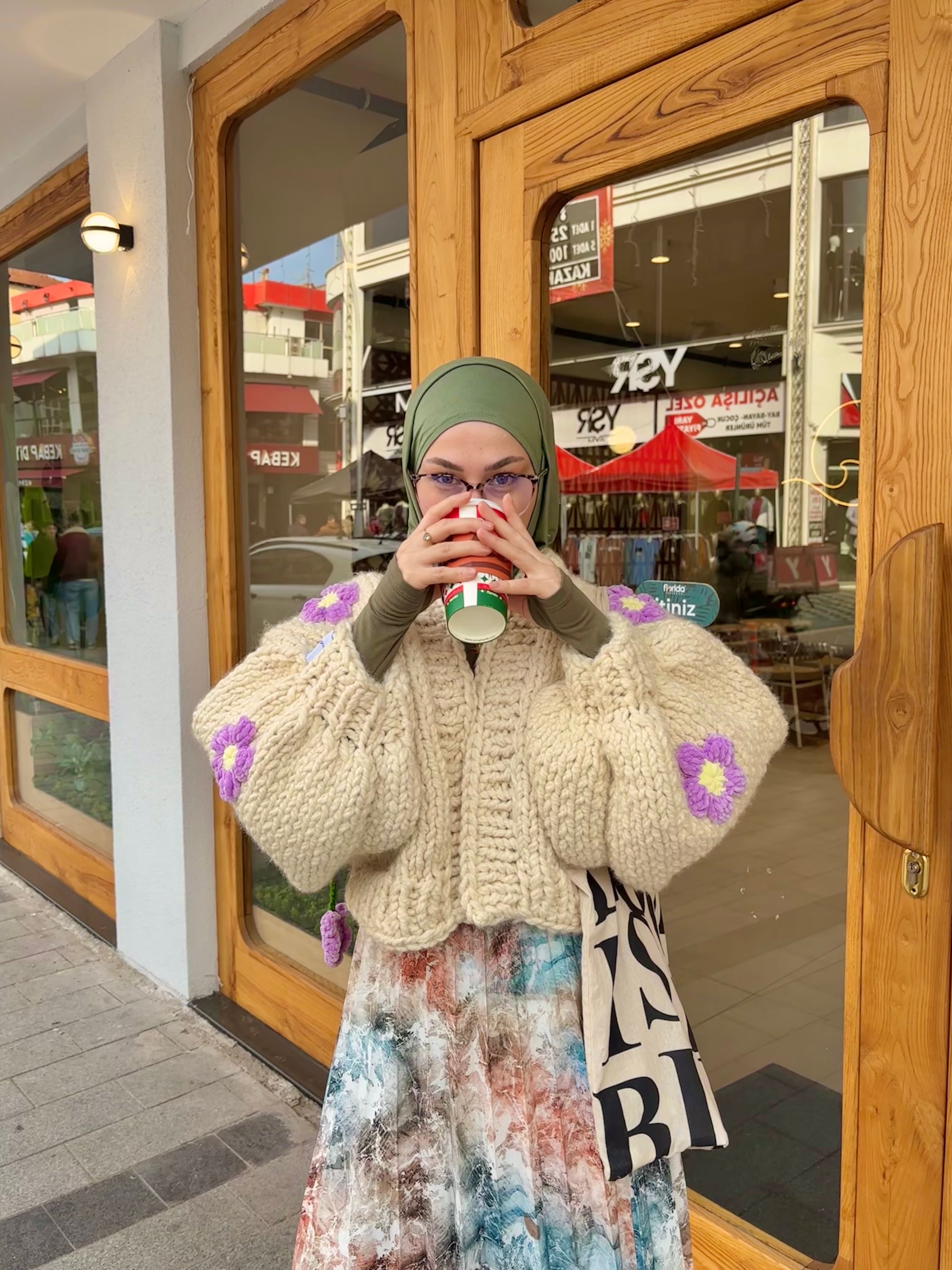 Ivy El Örgüsü Hırka