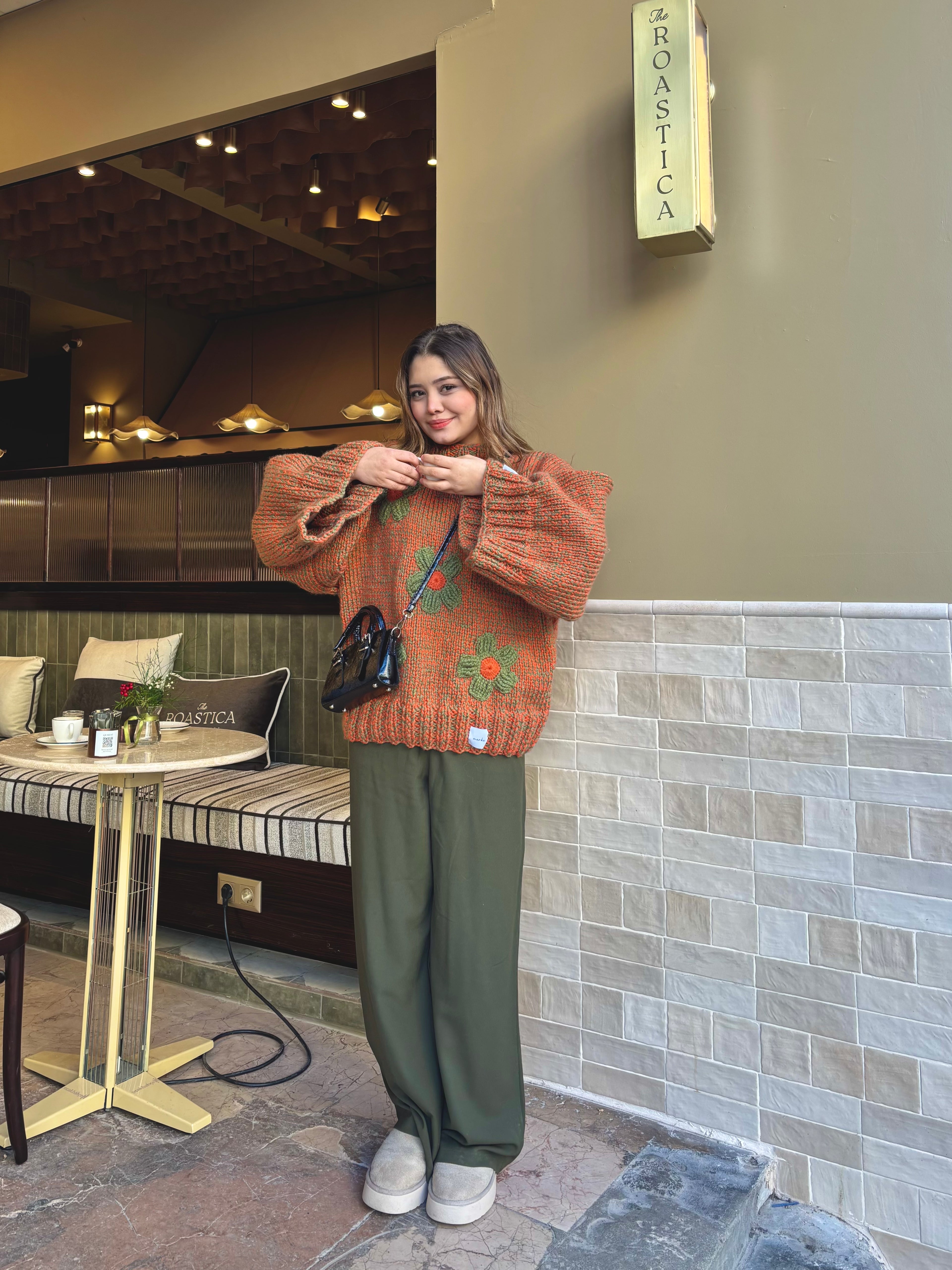 Bloomy El Örgüsü Kazak