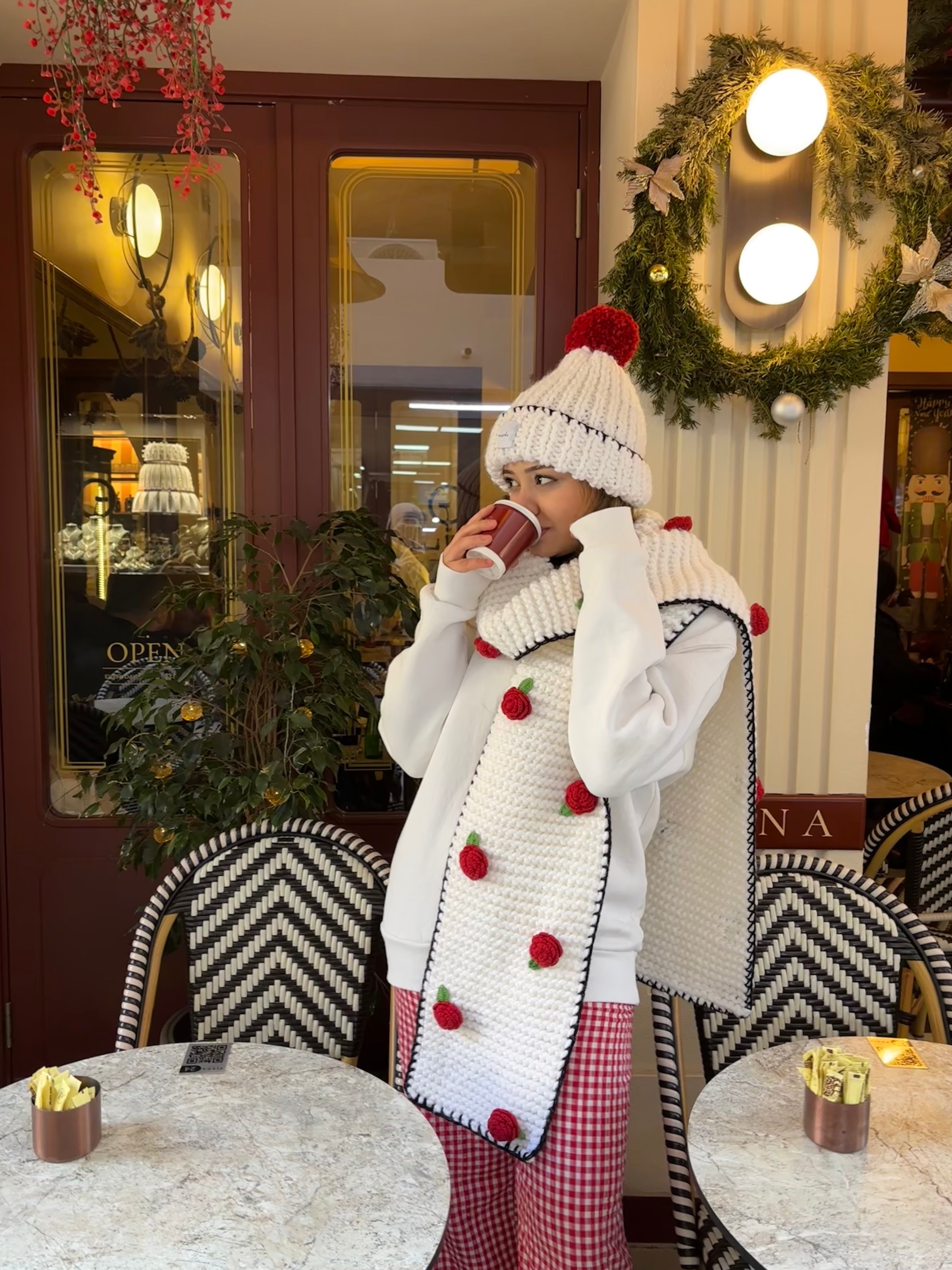 Rose El Örgüsü Atkı + Bere